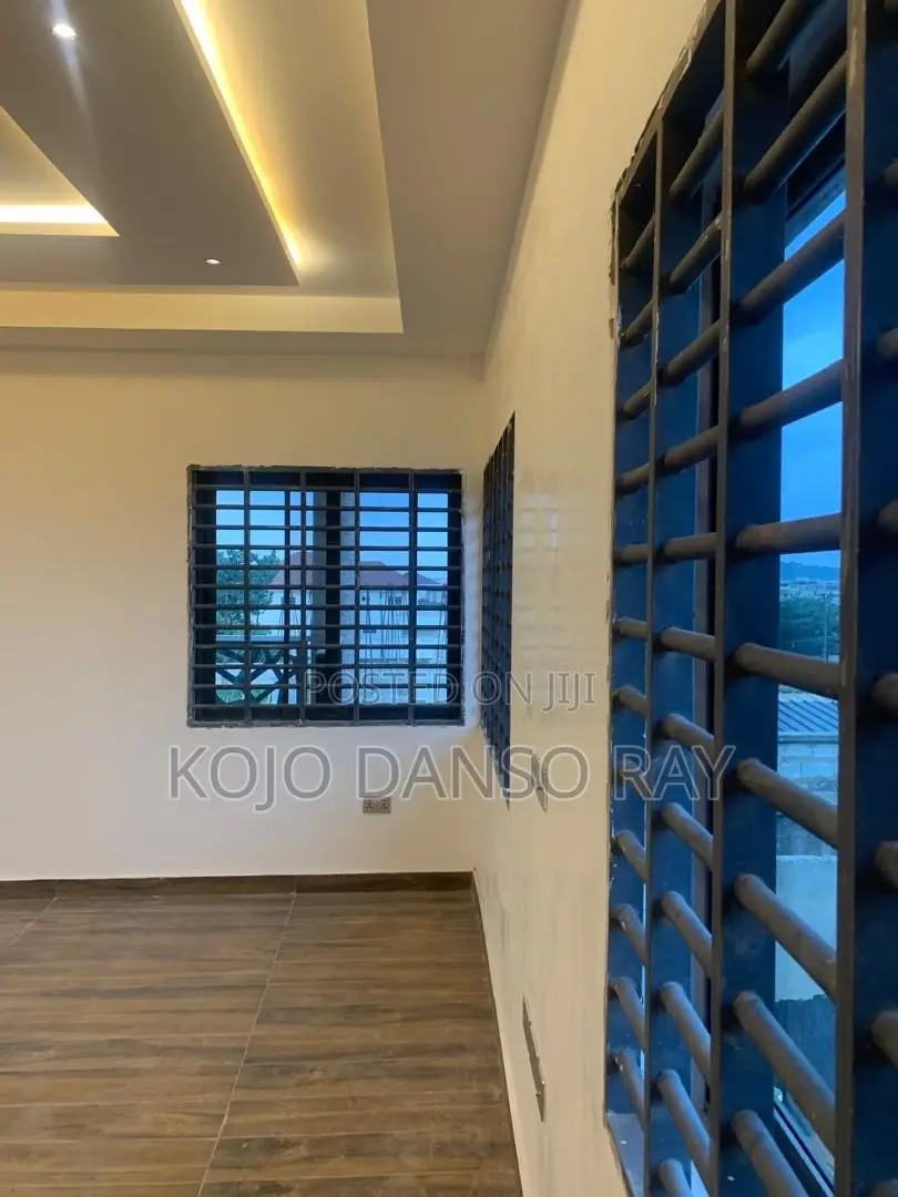 2bdrm Apartment in Pandak Agency, Oyarifa for rent