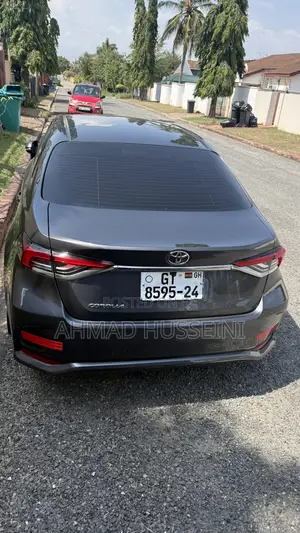 Toyota Corolla LE 2024 Gray