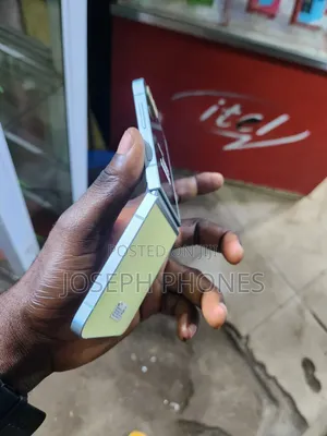 Samsung Galaxy Z Flip5 256 GB