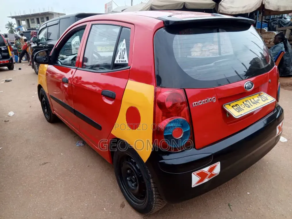 Kia Picanto 2010 Red