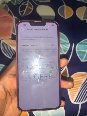 Apple iPhone 13 128 GB Red
