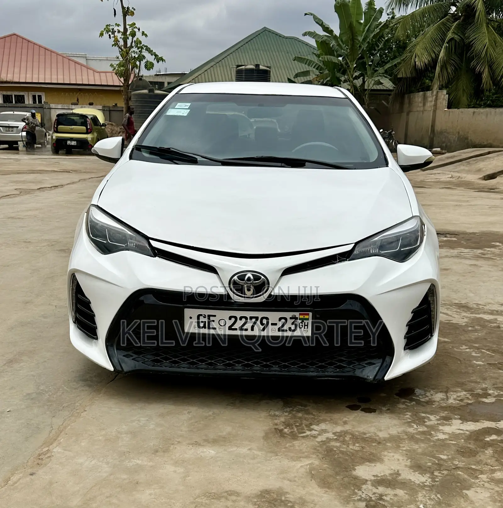 Toyota Corolla S 4dr Sedan (1.8L 4cyl CVT) 2014 White