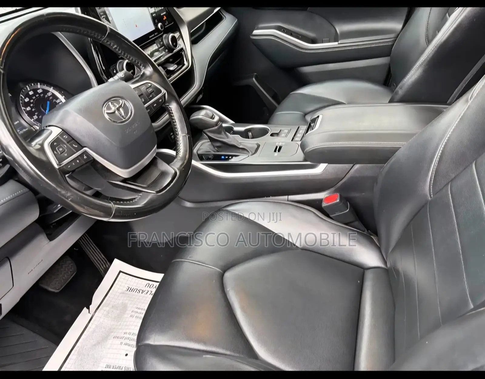 Toyota Highlander XLE 2022 Blue