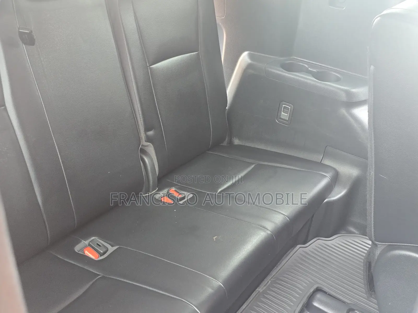 Toyota Highlander XLE 2022 Blue