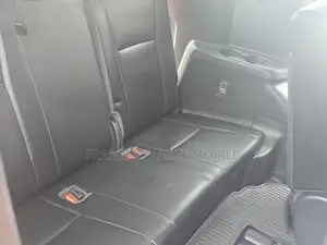 Toyota Highlander XLE 2022 Blue