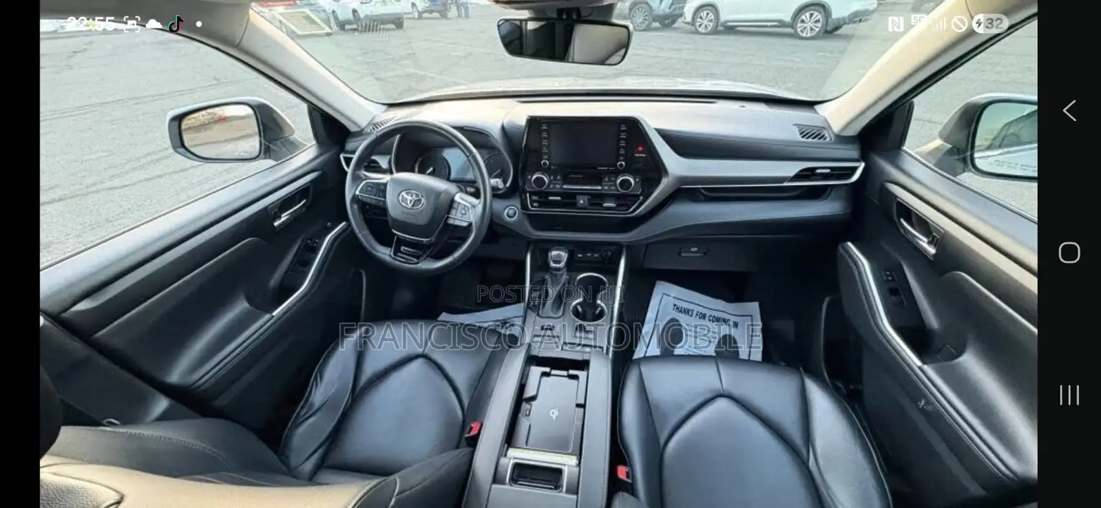Toyota Highlander XLE 2021 Silver