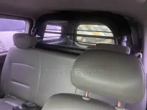 Hyundai Starex 2013 Brown