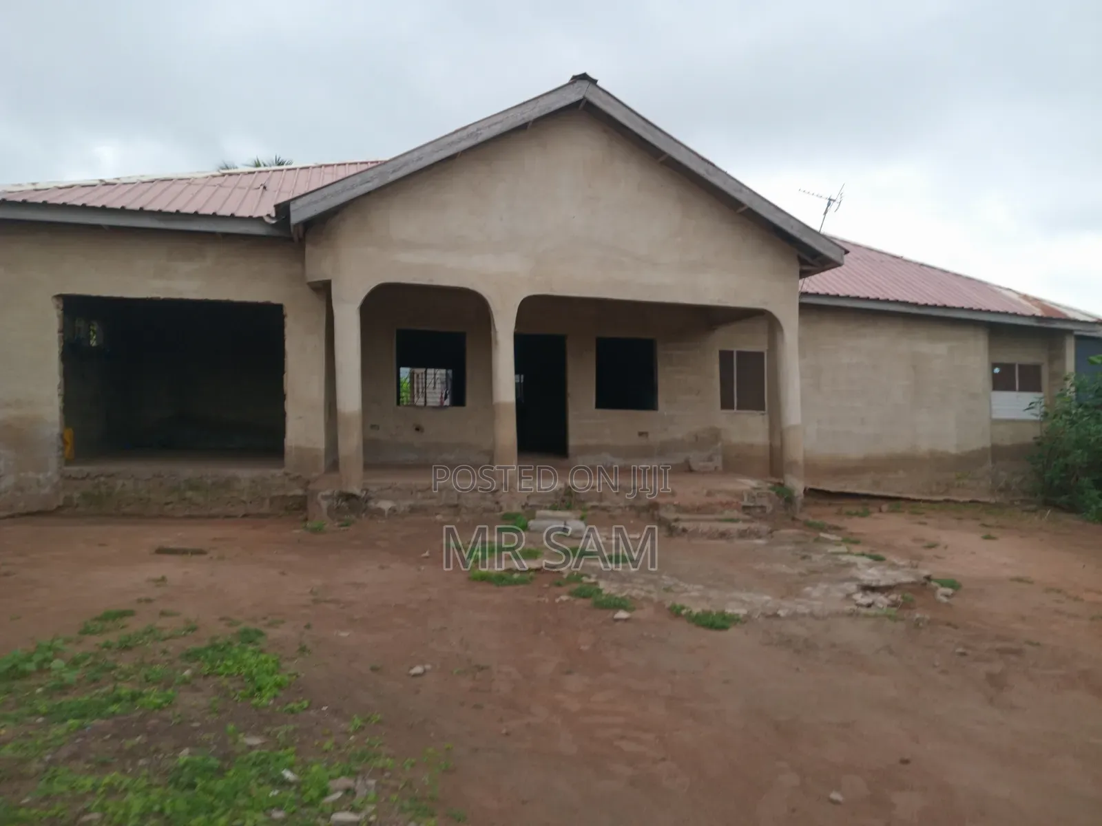 4bdrm House in Tuba Road, Ga South Municipal for sale