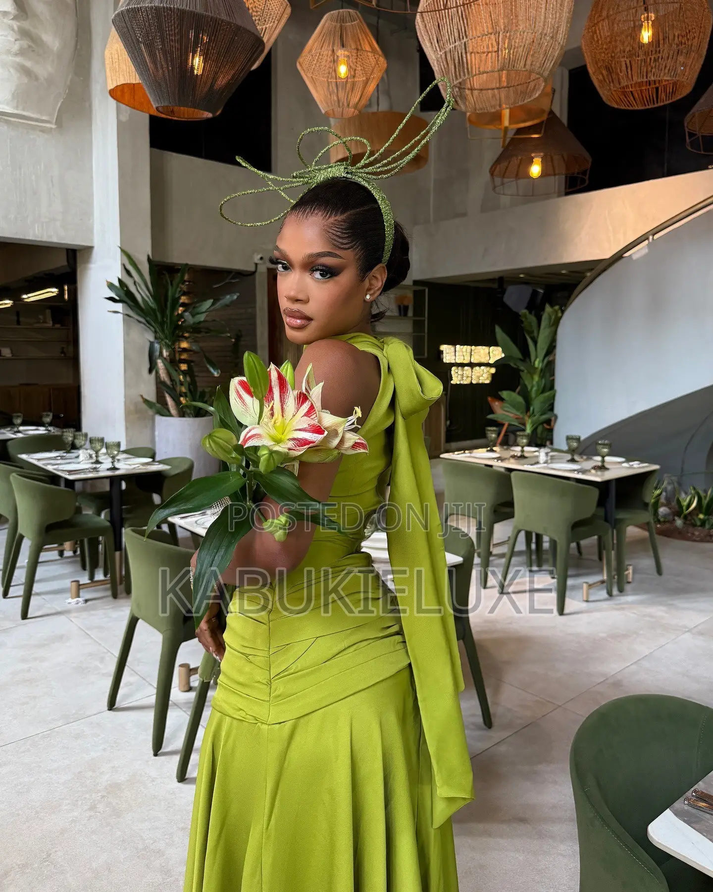 Halter Neck Waist-Cinching Pleated Dress