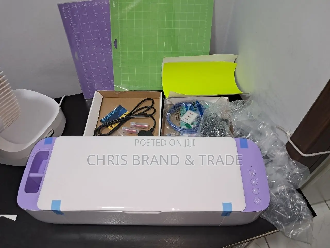 Vinyl Cutting Plotter Machine/A3 Desktop Plotter/Cricut for Your Craft