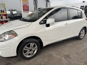 Nissan Versa 2008 White