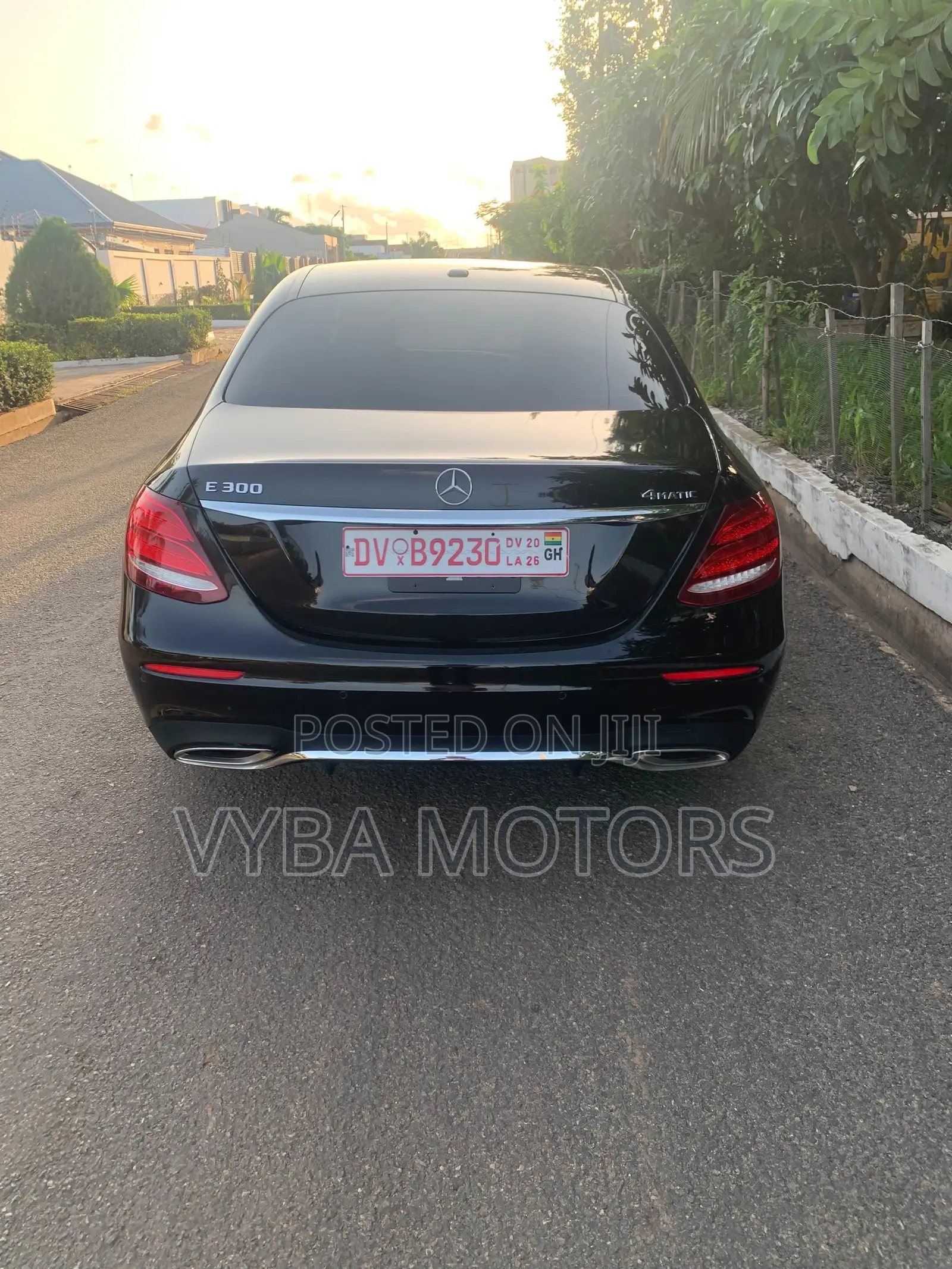 Mercedes-Benz E300 2018 Black