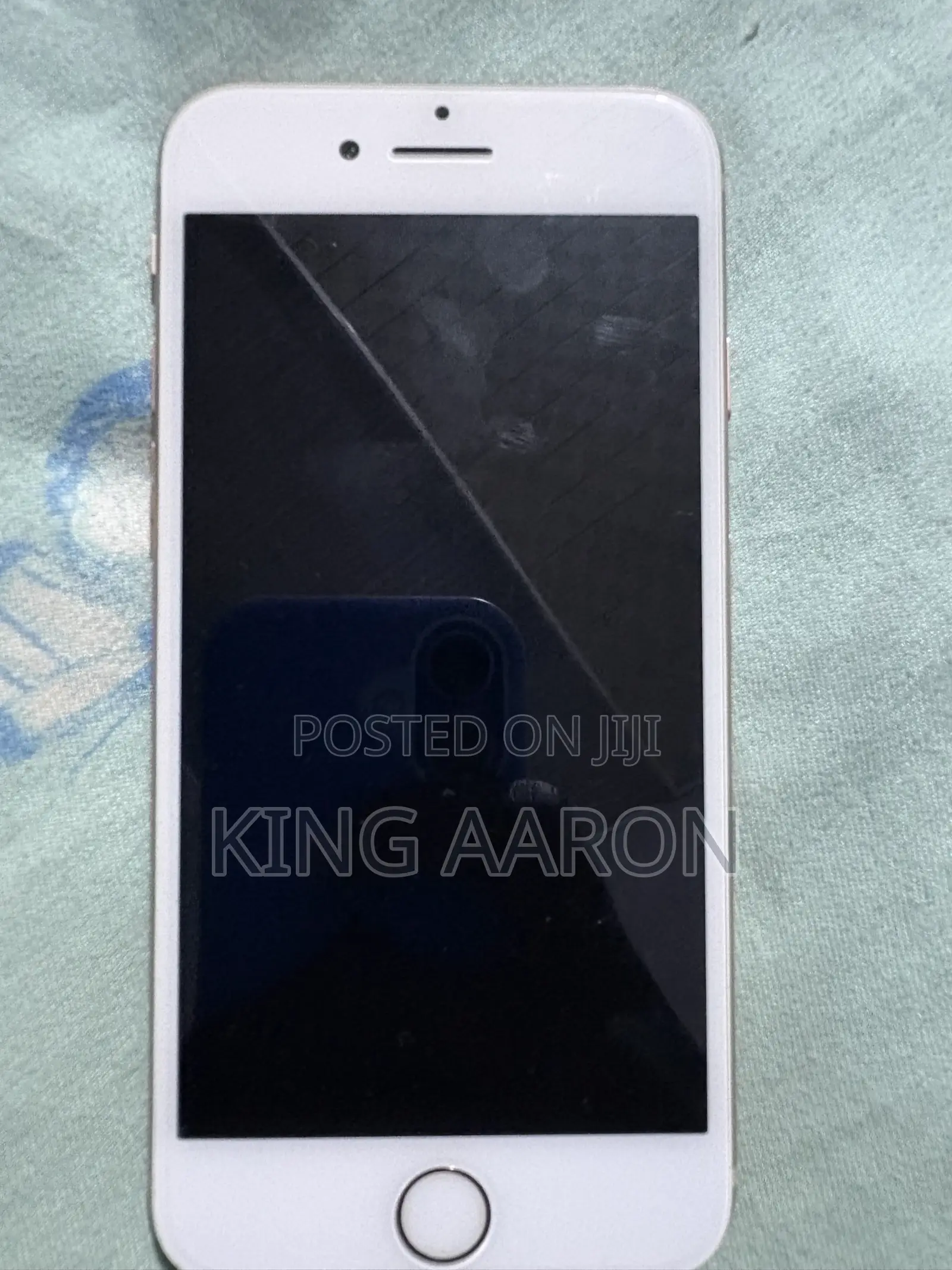 Apple iPhone 8 64 GB Gold