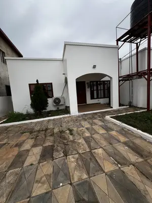 3bdrm House in Lakeside Estate, Ashaley Botwe for sale