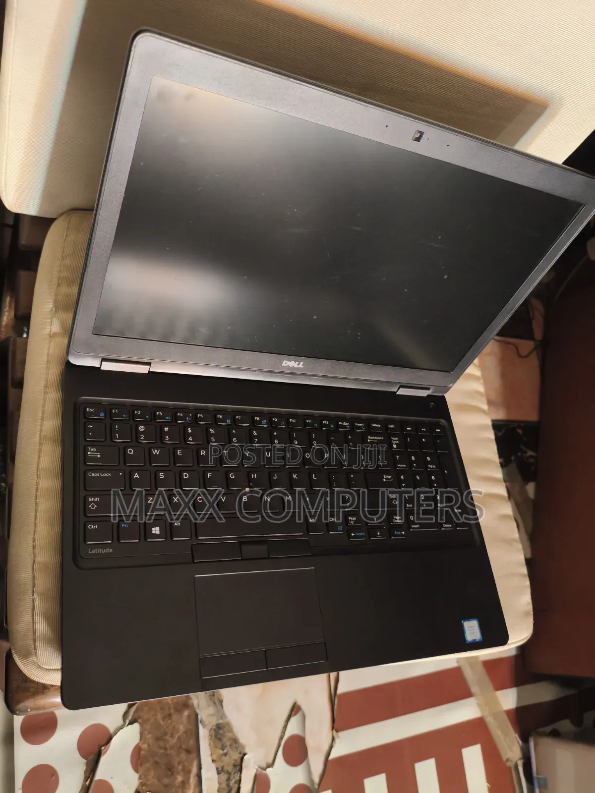 Laptop Dell Latitude 5580 8GB Intel Core i7 HDD+SSD 512GB