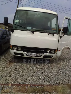 Mitsubishi Fuso Rosa 2025 White