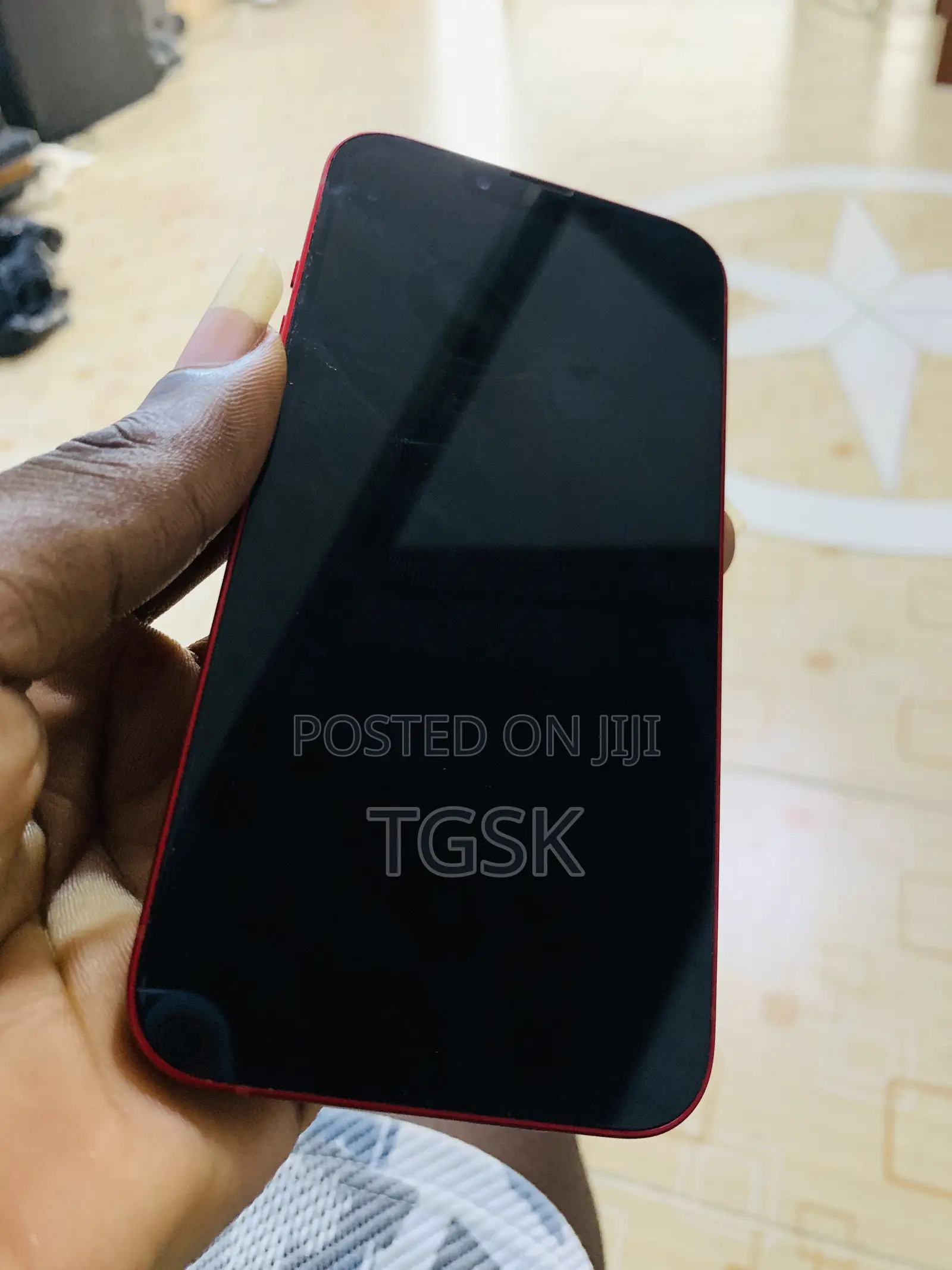 Apple iPhone 13 128 GB Red