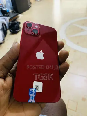 Apple iPhone 13 128 GB Red