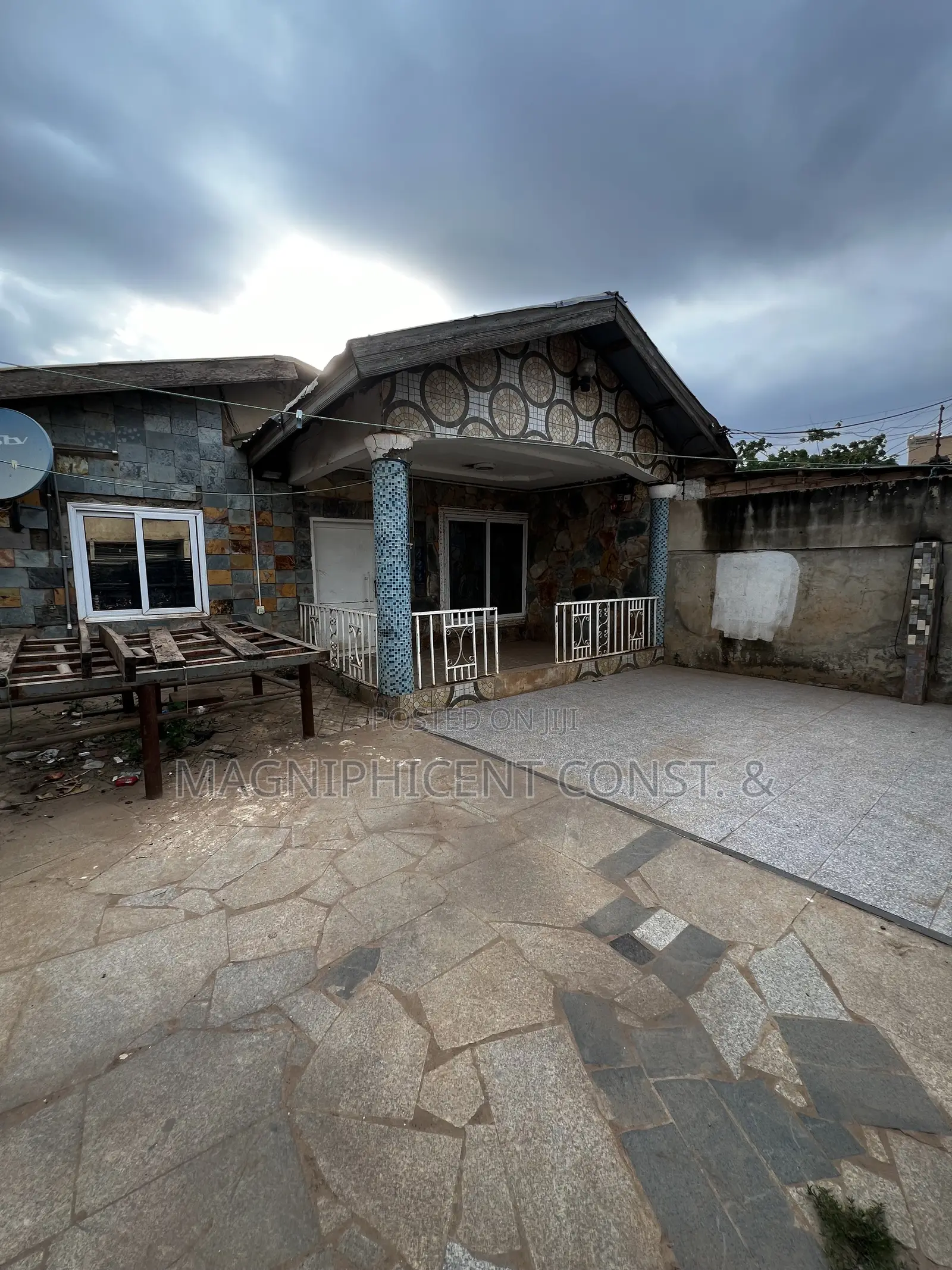 3bdrm House in Lakeside Estate, Ashaley Botwe for sale