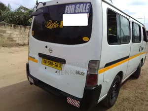 Nissan Caravan (Urvan) 2025 White