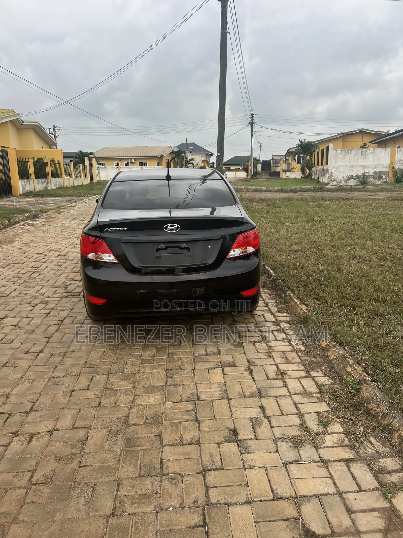 Hyundai Accent 2017 Black