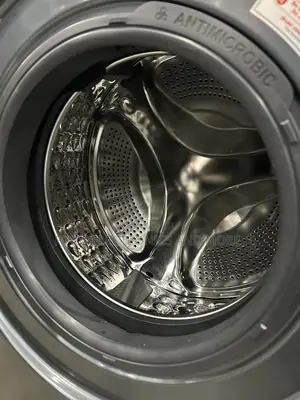 CHiQ 8kg Front Load Washing Machine
