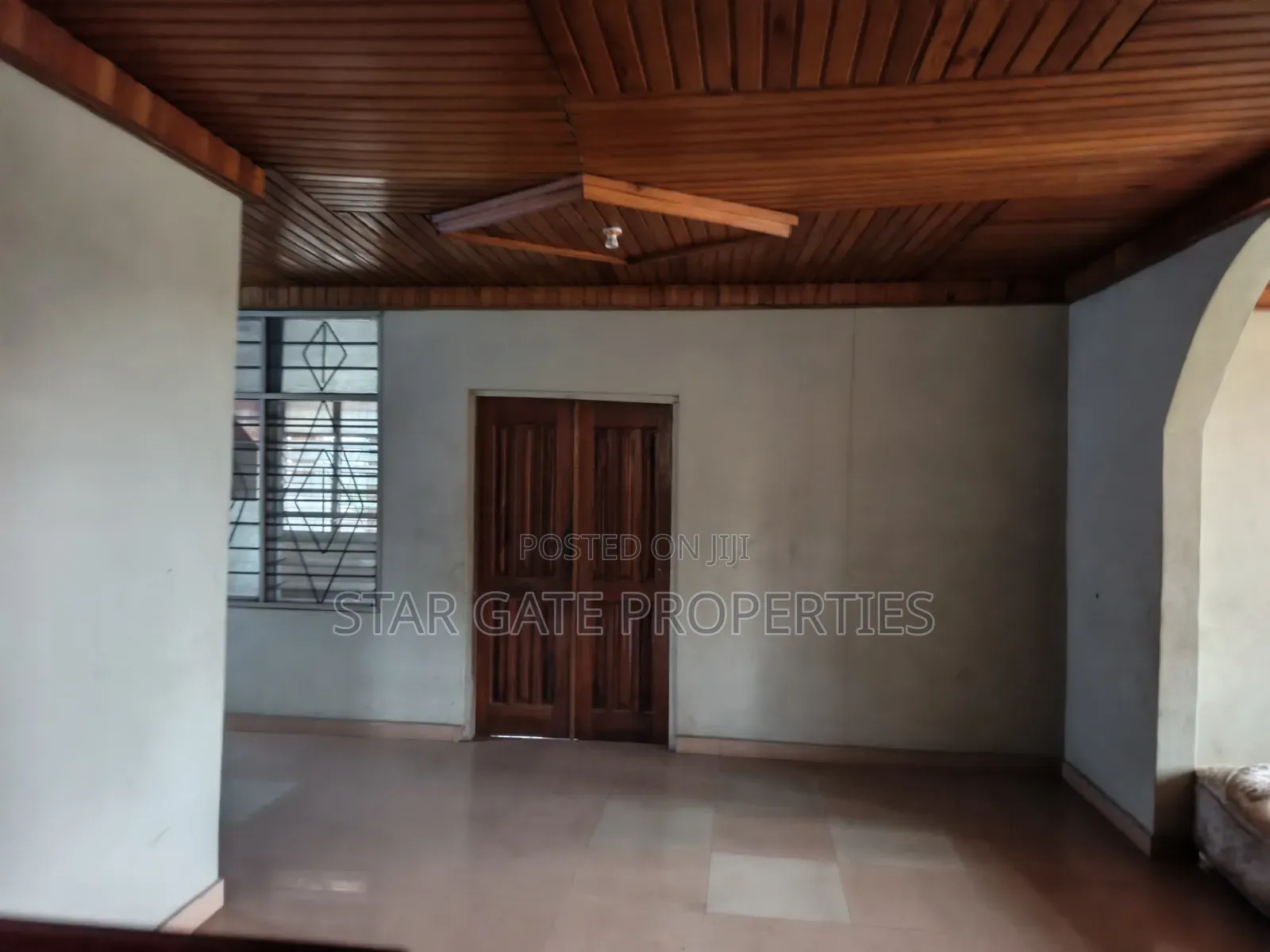 4bdrm Apartment in Buokrom Estate, Kumasi Metropolitan for rent