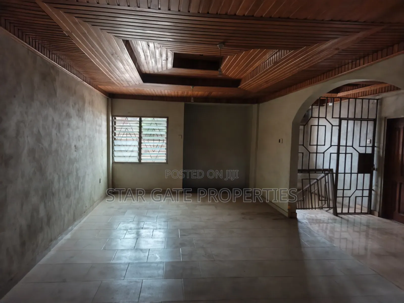 4bdrm Apartment in Buokrom Estate, Kumasi Metropolitan for rent