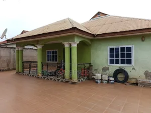 4bdrm House in Nkoransa Ampabame,, Kumasi Metropolitan for sale