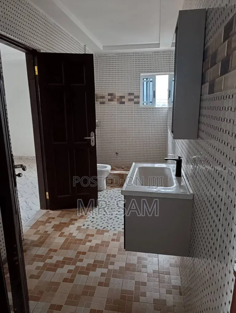2bdrm Apartment in Sam Properties, Mallam for rent