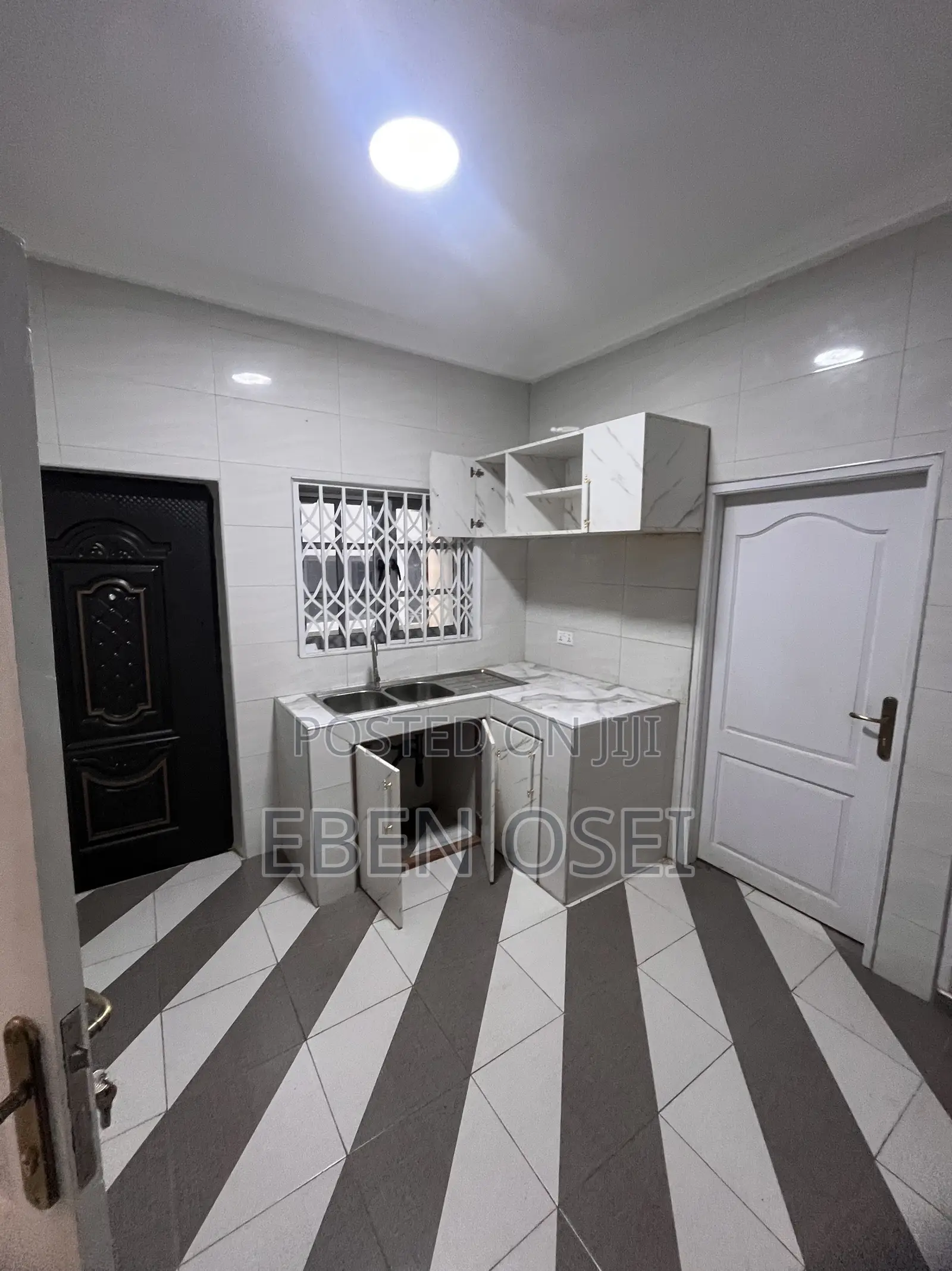 2bdrm Apartment in Dansoman for rent