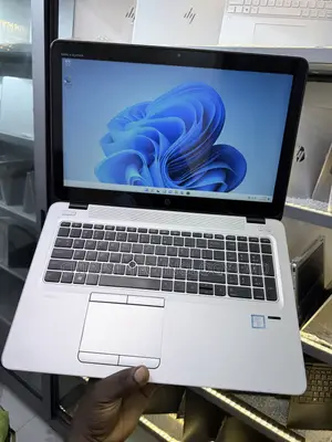 Laptop HP EliteBook 850 G3 8GB Intel Core i7 SSD 256GB