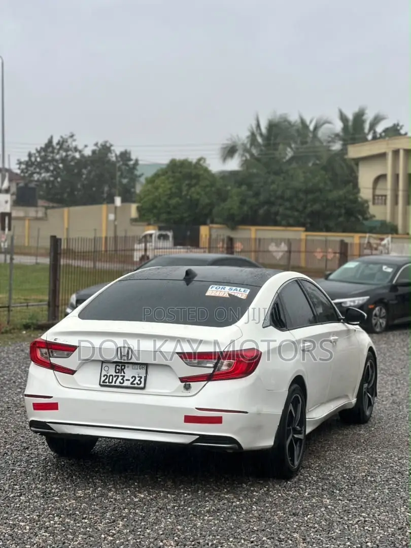 Honda Accord EX 2018 White