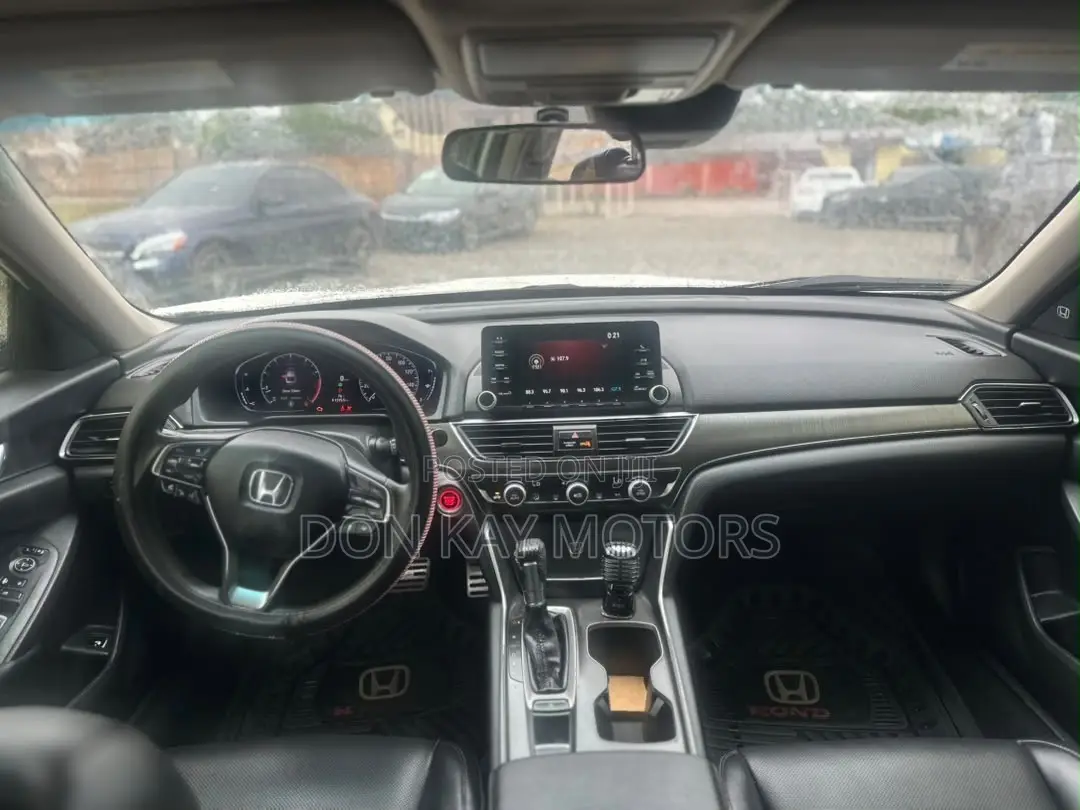 Honda Accord EX 2018 White