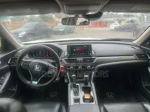 Honda Accord EX 2018 White