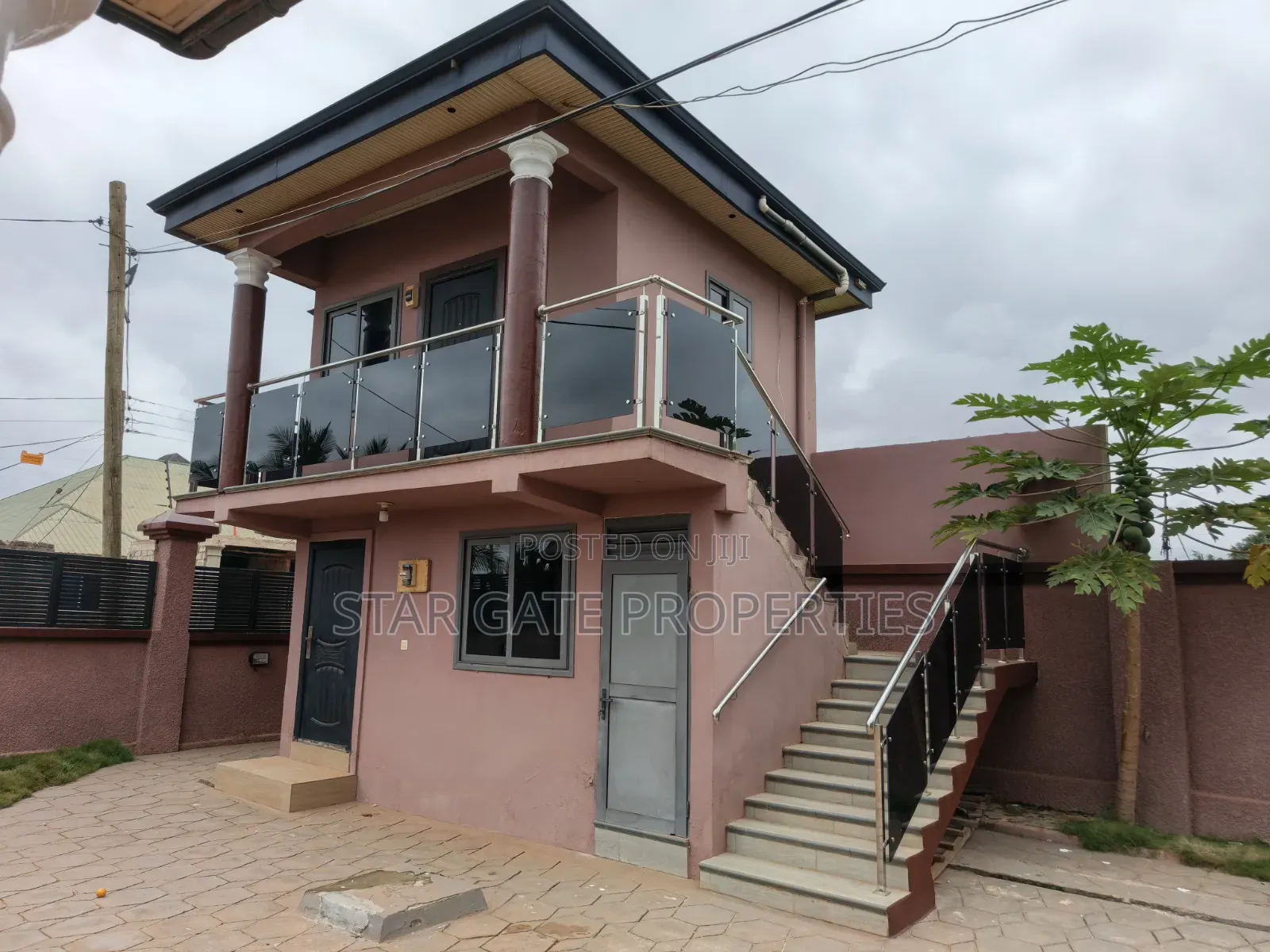 5bdrm House in Kotwi Near Santasi, Kumasi Metropolitan for rent