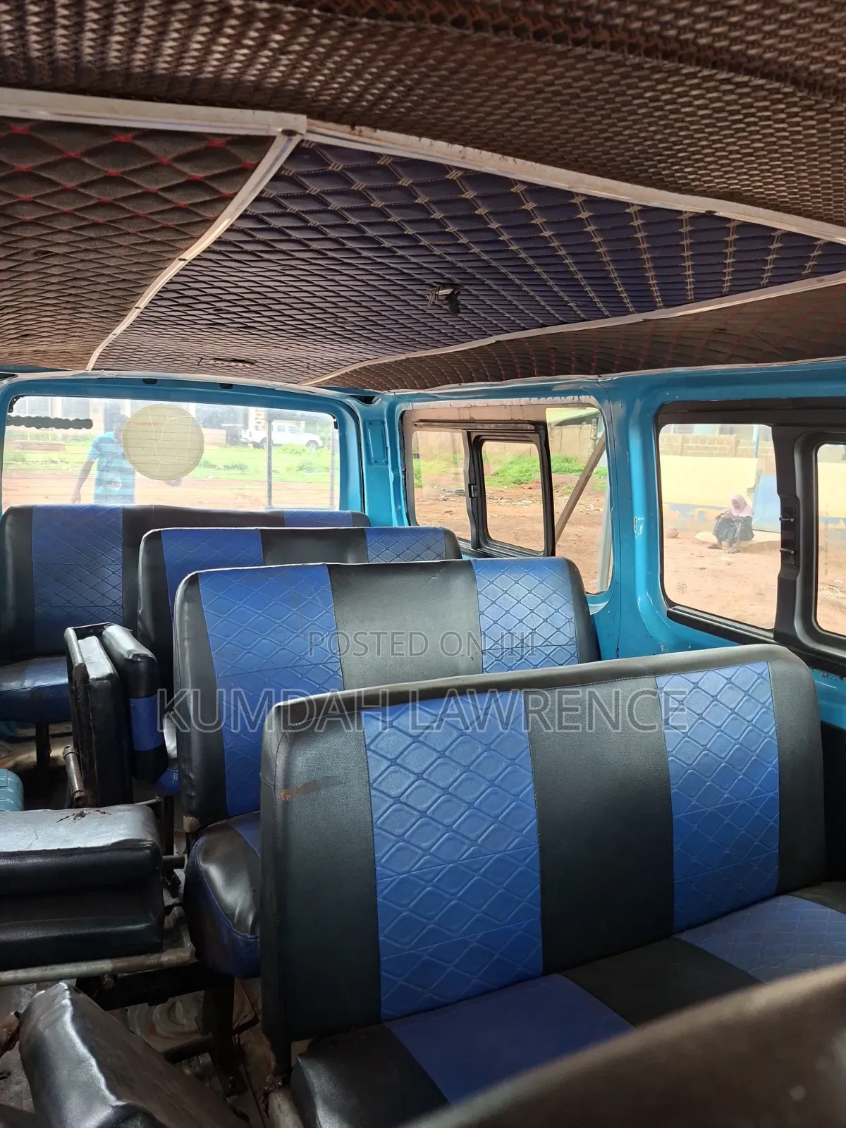 Nissan Caravan (Urvan) 2014 Blue
