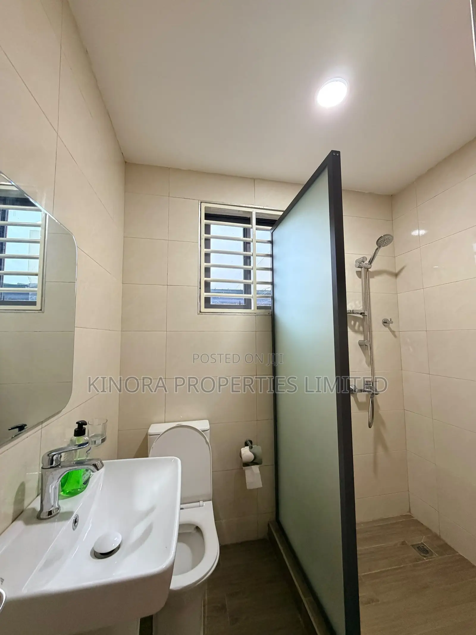 4bdrm Duplex in Ashaley Botwe for rent