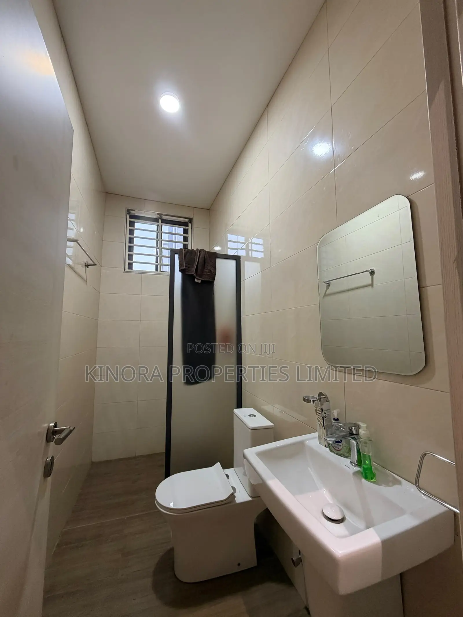 4bdrm Duplex in Ashaley Botwe for rent
