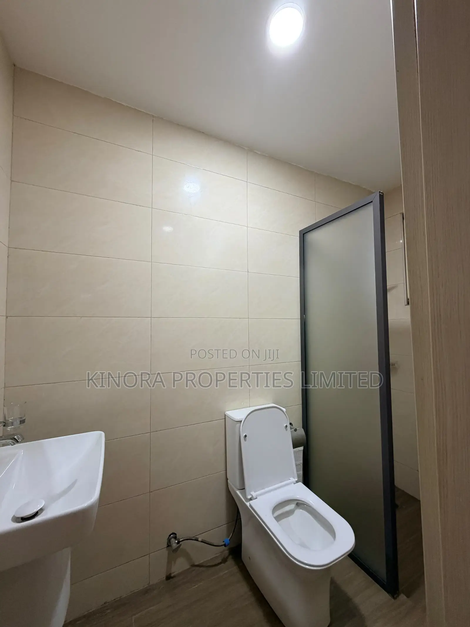 4bdrm Duplex in Ashaley Botwe for rent