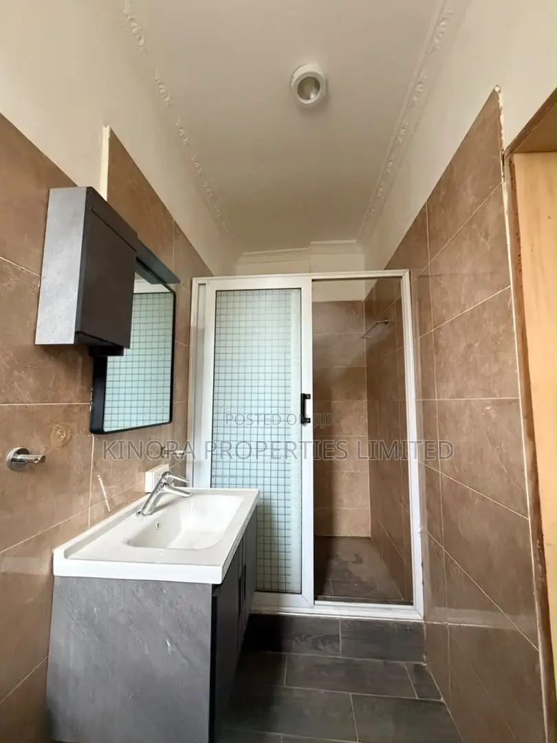1bdrm Apartment in Adjiganor, East Legon for rent