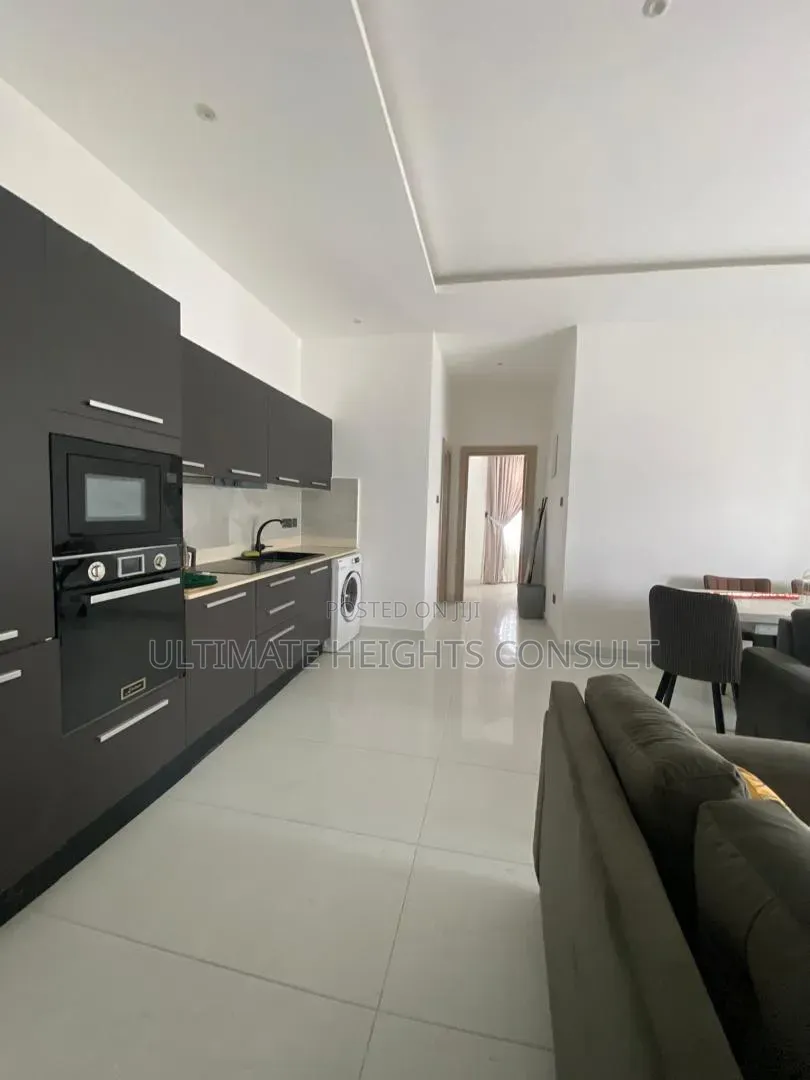 Furnished 4bdrm Townhouse/Terrace in Labone, Coffee Shop Area for sale