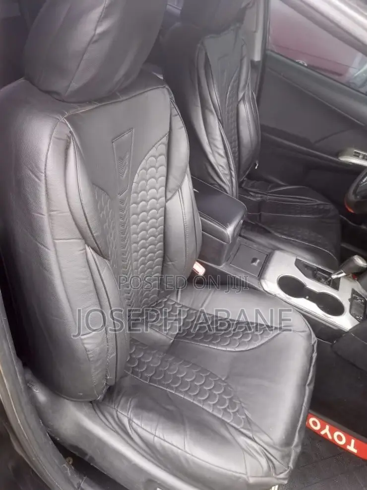 Toyota Camry SE 4dr Sedan (2.5L 4cyl 6A) 2014 Black