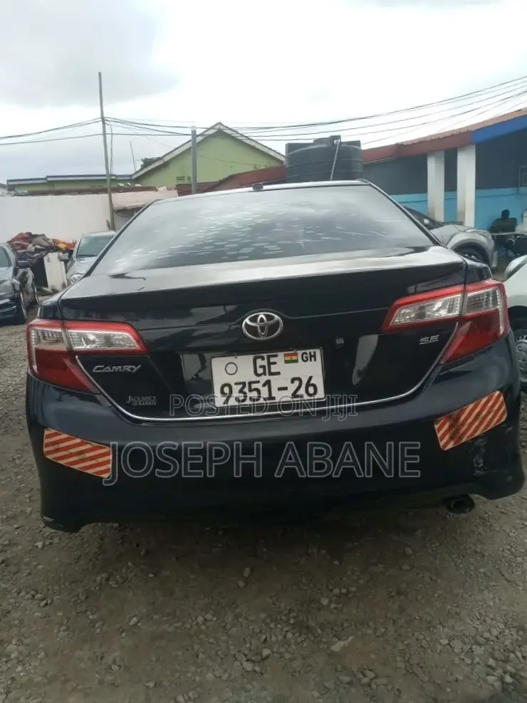 Toyota Camry SE 4dr Sedan (2.5L 4cyl 6A) 2014 Black