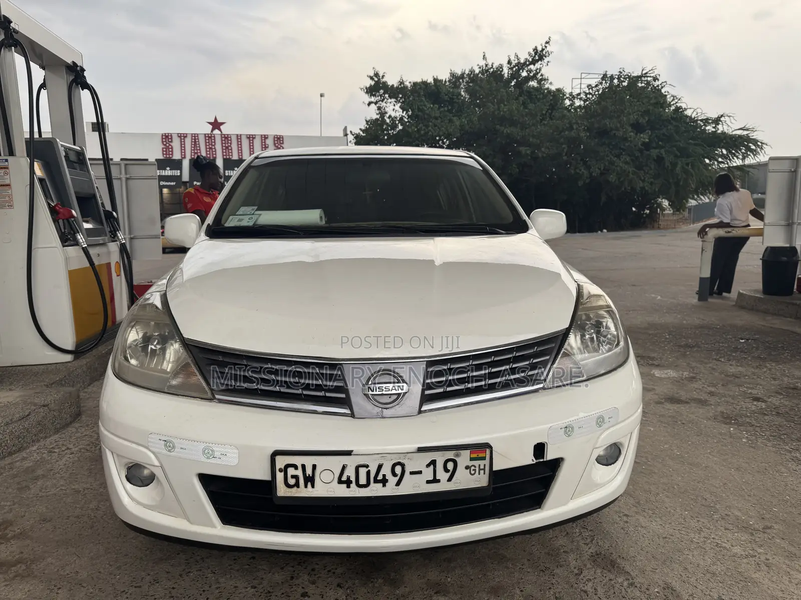 Nissan Versa 2008 White