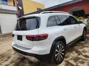 Mercedes-Benz GLB-Class AMG GLB 35 4MATIC 2022 White