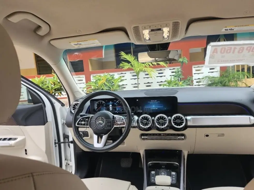Mercedes-Benz GLB-Class AMG GLB 35 4MATIC 2022 White