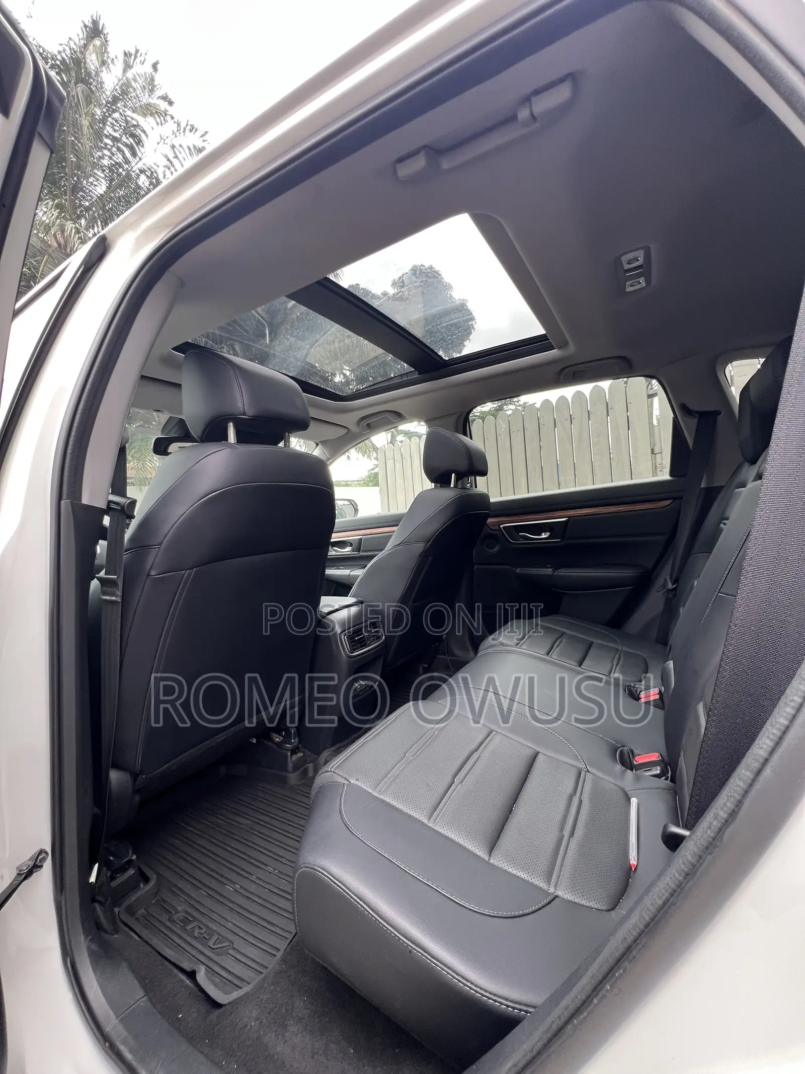 Honda CR-V Touring AWD 2018 White