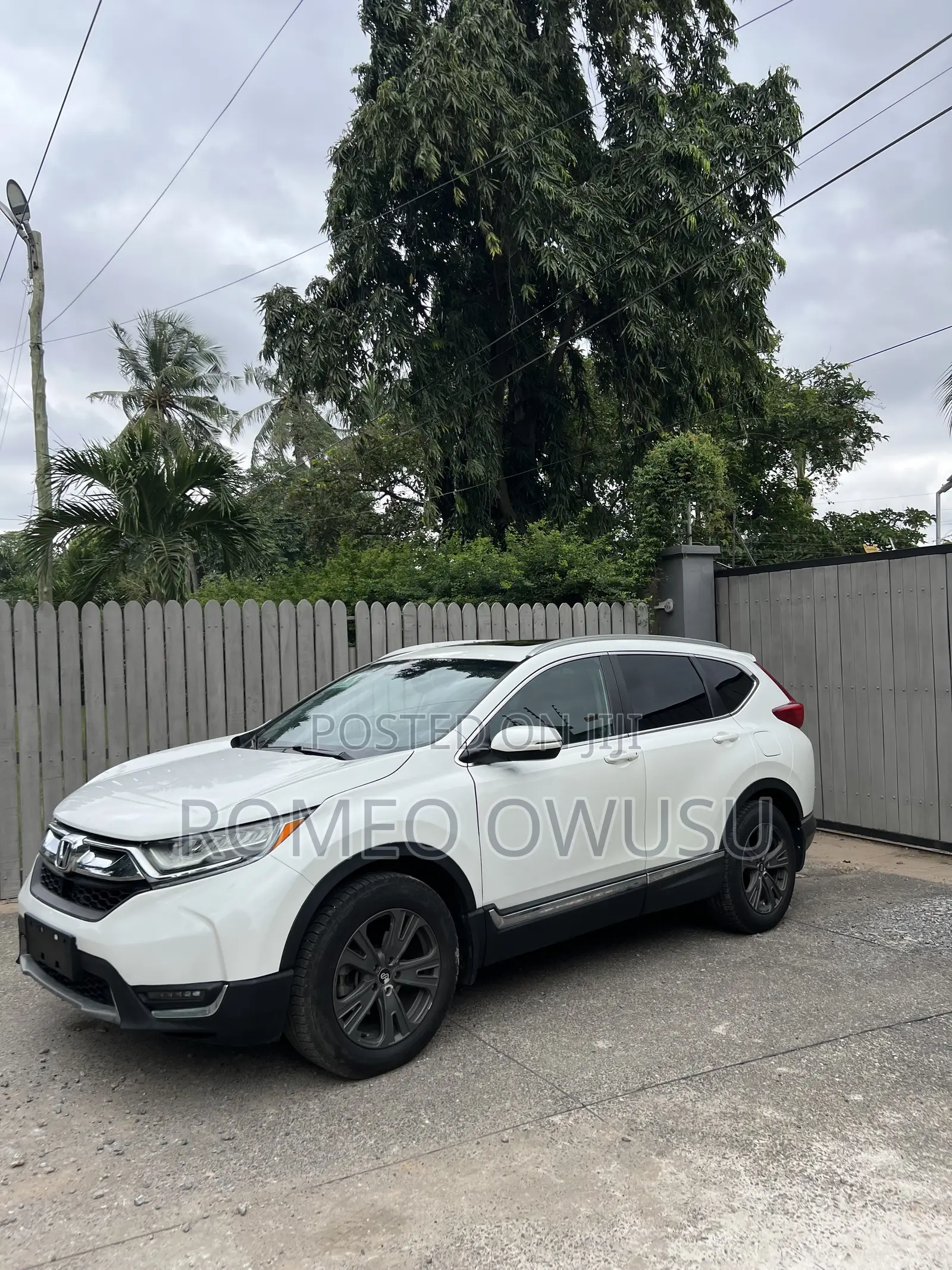 Honda CR-V Touring AWD 2018 White