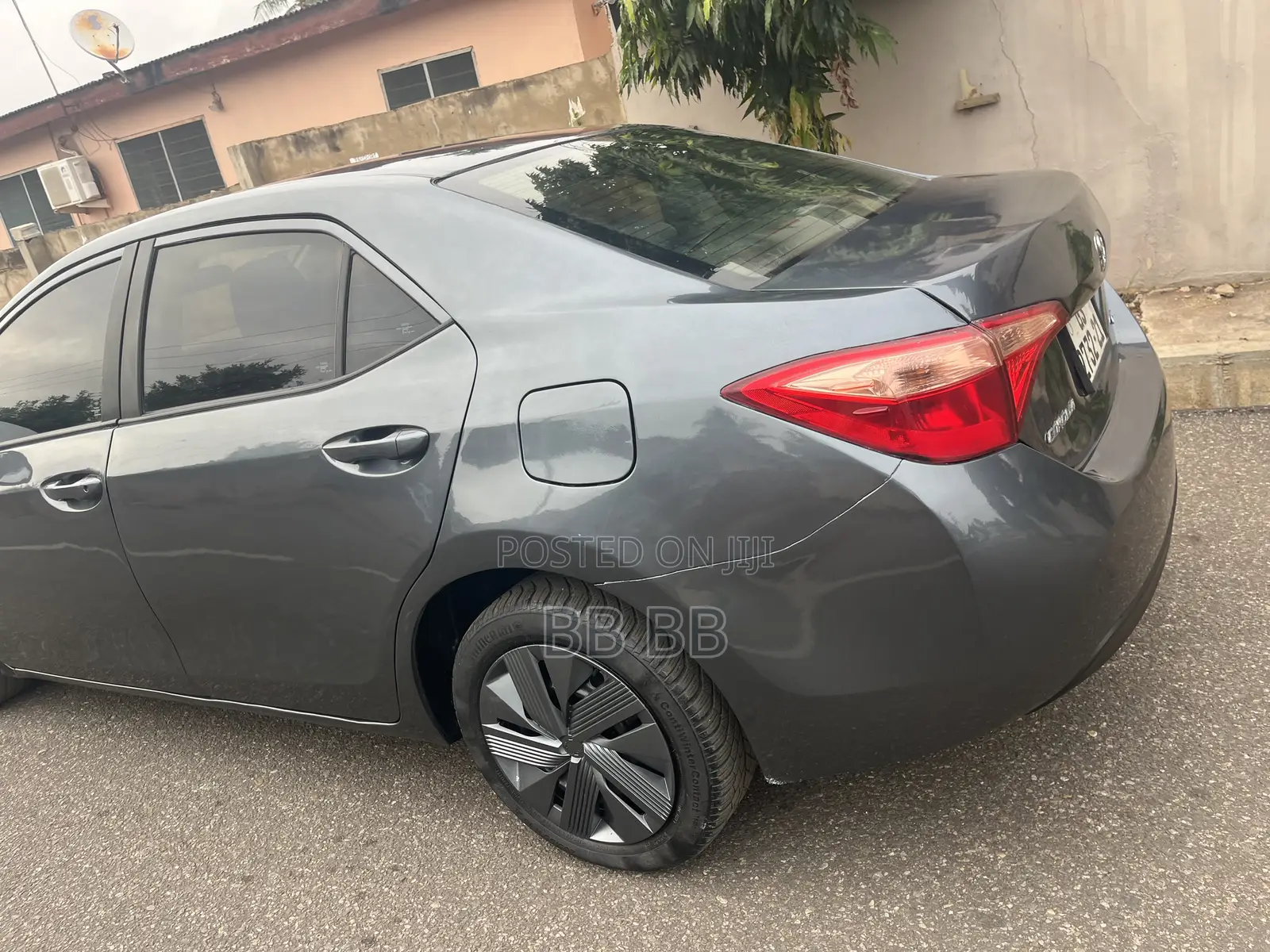 Toyota Corolla 2017 Gray